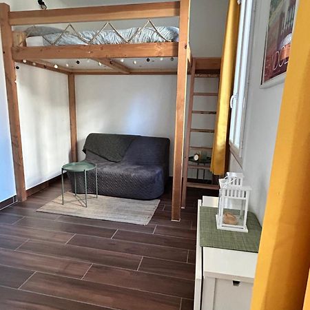 Agreable Studio Renove Avec Place De Parking Bandol Exterior foto